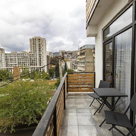 Sweet Home In Saburtalo Tbilisi Exterior foto
